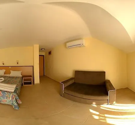 Felice Otel 2*