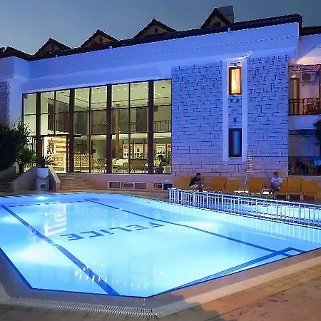Otel Felice