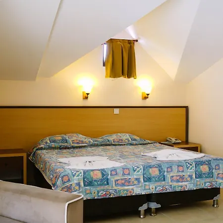 Felice Hotell