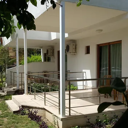 Felice Kemer