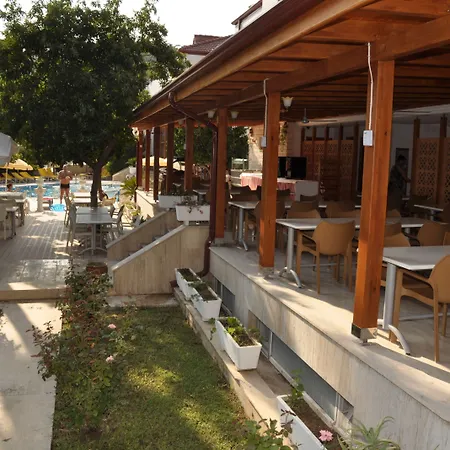 Felice Kemer