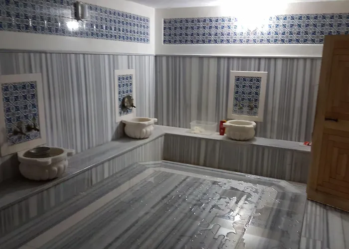 Felice 2* Κεμέρ