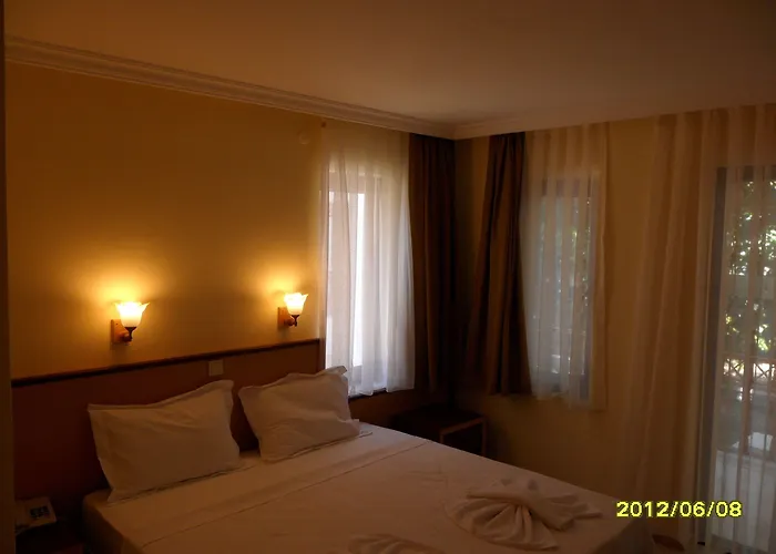 Felice Hotel 2*
